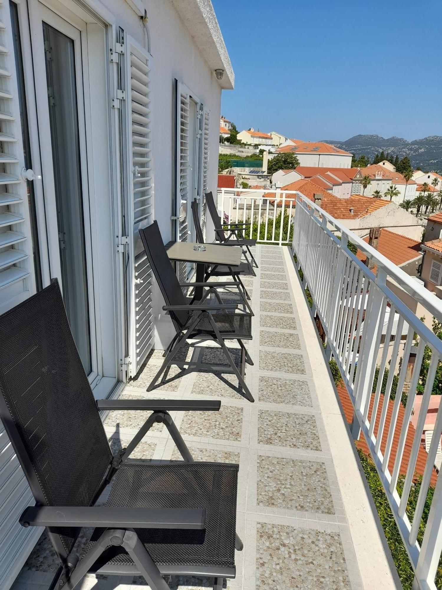 Apartments By The Sea Korcula - 15689 מראה חיצוני תמונה
